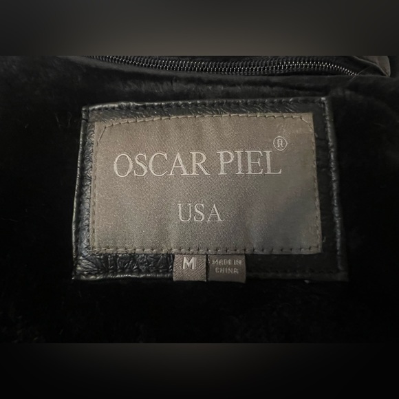 Men’s Like New Oscar Piel Leather Coat!! Size Medium - Picture 3 of 5